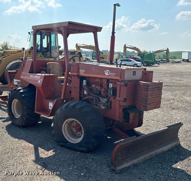 image for item EM2248 1987 Ditch Witch 6510 trencher