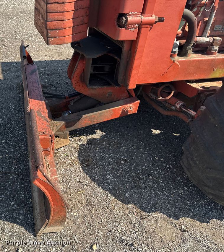 image for item EM2248 1987 Ditch Witch 6510 trencher
