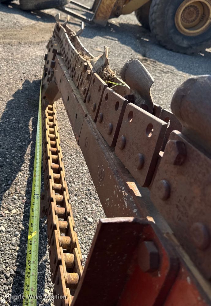 image for item EM2248 1987 Ditch Witch 6510 trencher