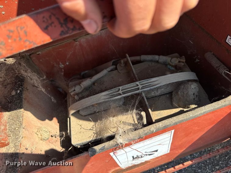 image for item EM2248 1987 Ditch Witch 6510 trencher