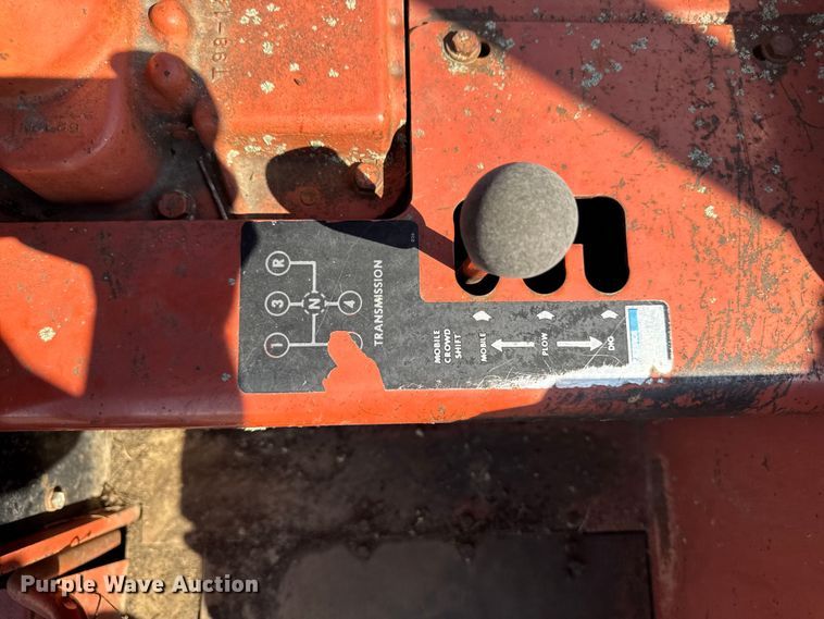 image for item EM2248 1987 Ditch Witch 6510 trencher