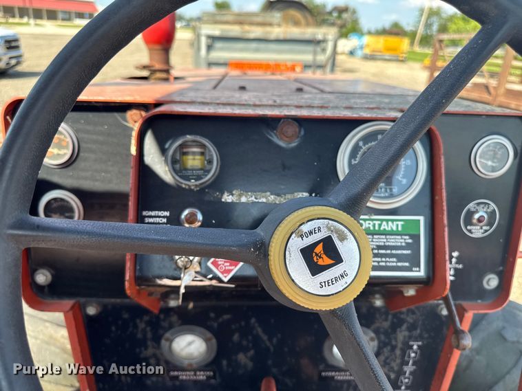 image for item EM2248 1987 Ditch Witch 6510 trencher