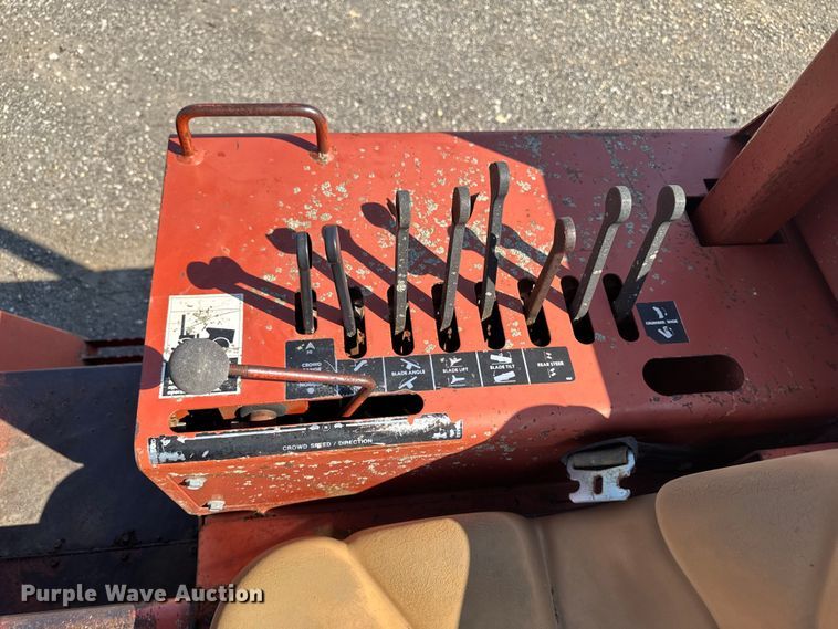 image for item EM2248 1987 Ditch Witch 6510 trencher