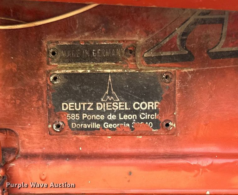 image for item EM2248 1987 Ditch Witch 6510 trencher