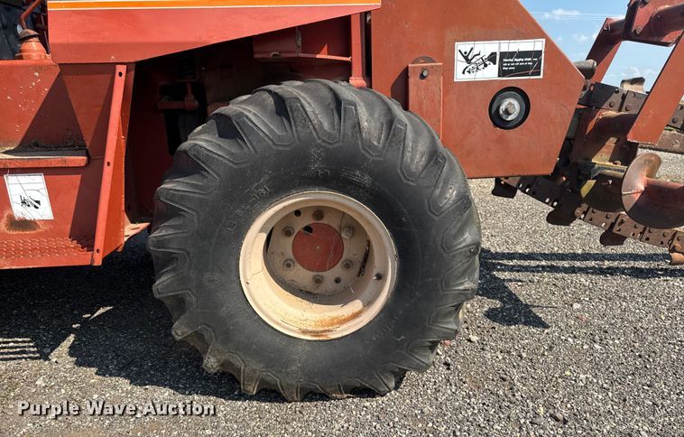 image for item EM2248 1987 Ditch Witch 6510 trencher