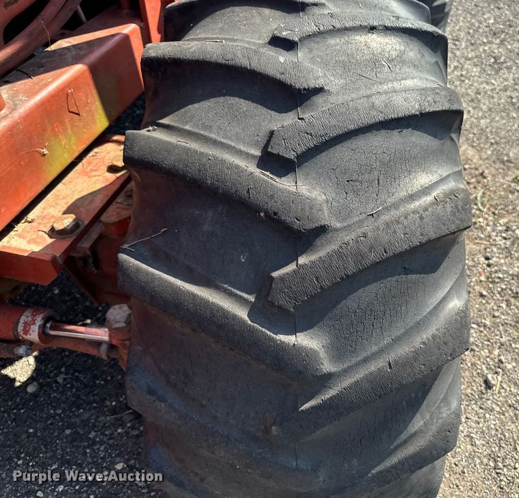 image for item EM2248 1987 Ditch Witch 6510 trencher