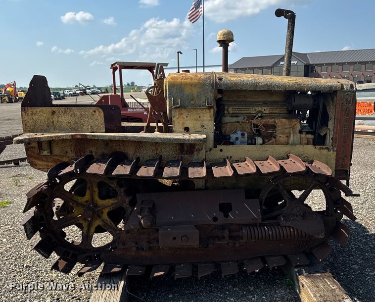 image for item EM2249 Caterpillar Twenty-Two dozer