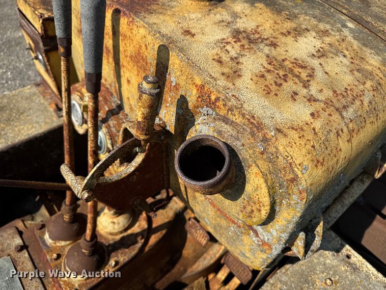 image for item EM2249 Caterpillar Twenty-Two dozer