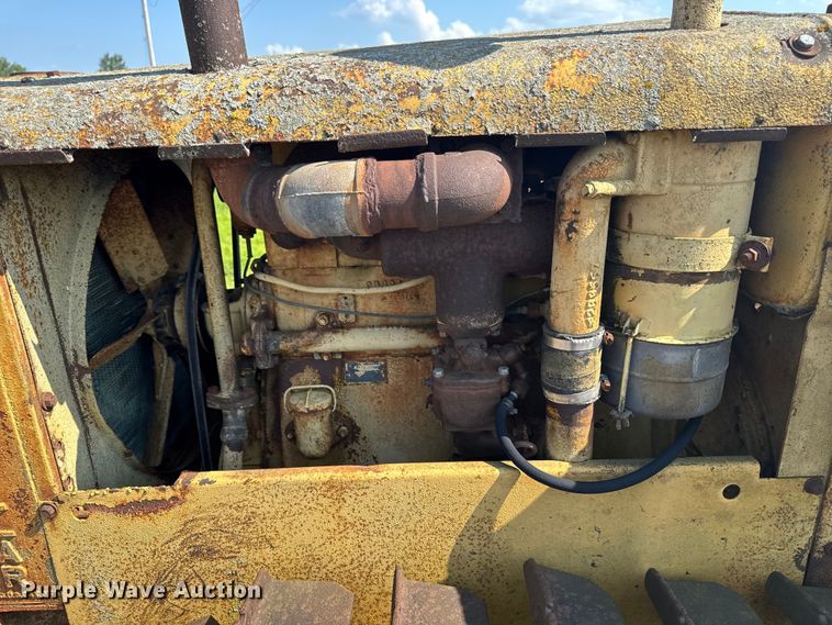 image for item EM2249 Caterpillar Twenty-Two dozer