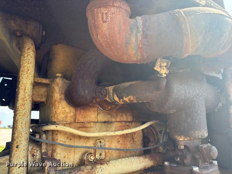 image for item EM2249 Caterpillar Twenty-Two dozer