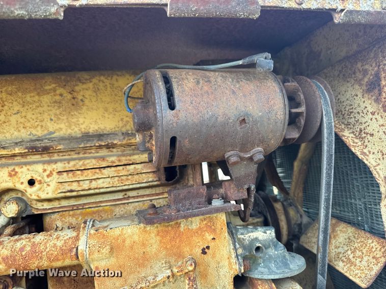 image for item EM2249 Caterpillar Twenty-Two dozer