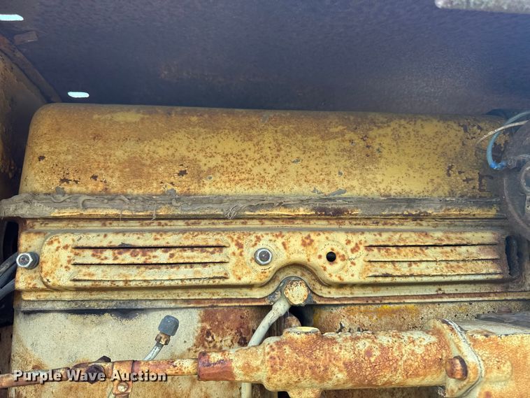 image for item EM2249 Caterpillar Twenty-Two dozer