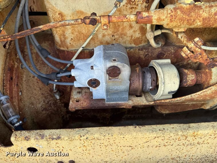 image for item EM2249 Caterpillar Twenty-Two dozer