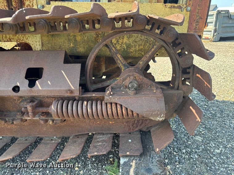 image for item EM2249 Caterpillar Twenty-Two dozer