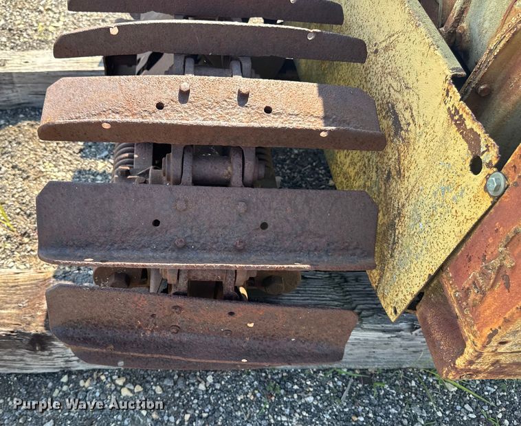 image for item EM2249 Caterpillar Twenty-Two dozer