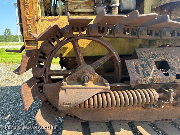image for item EM2249 Caterpillar Twenty-Two dozer