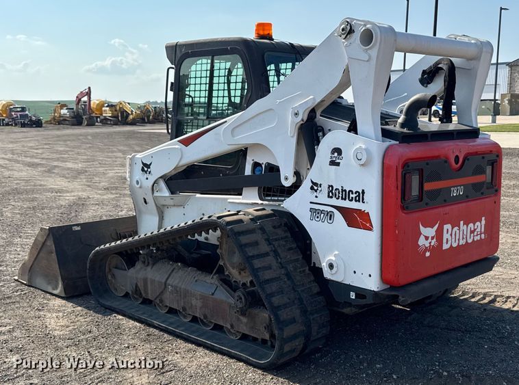 MINI CARGADOR SOBRE ORUGAS 2021 BOBCAT T870