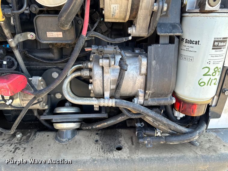 image for item EM2251 2021 Bobcat T870 tracked skid steer loader