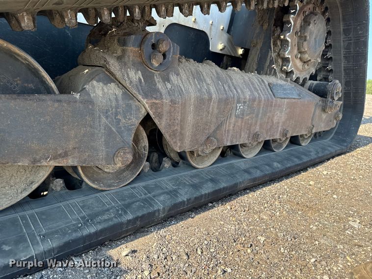 image for item EM2251 2021 Bobcat T870 tracked skid steer loader