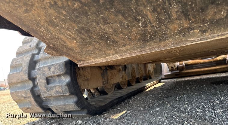 image for item EM2251 2021 Bobcat T870 tracked skid steer loader