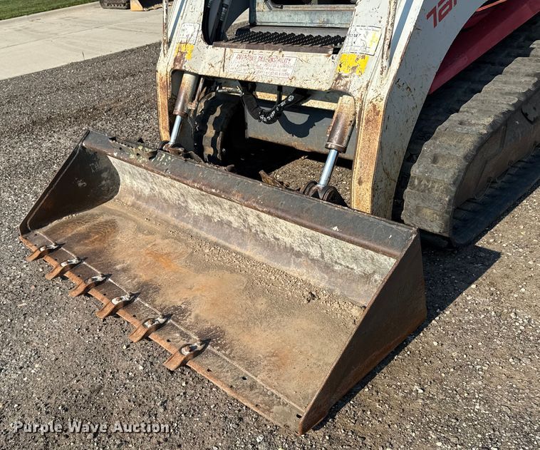 image for item EM2252 2012 Takeuchi TL240 tracked skid steer loader