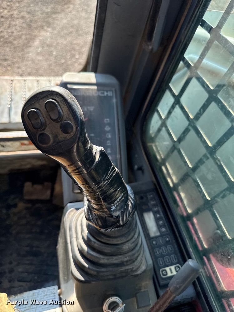 image for item EM2252 2012 Takeuchi TL240 tracked skid steer loader