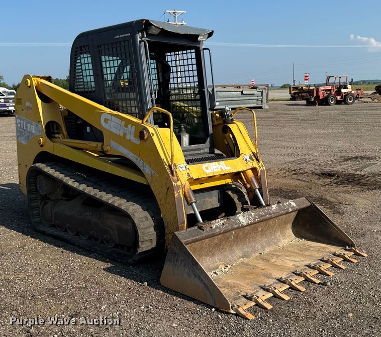 image for item EM2253 2004 Gehl CTL80 