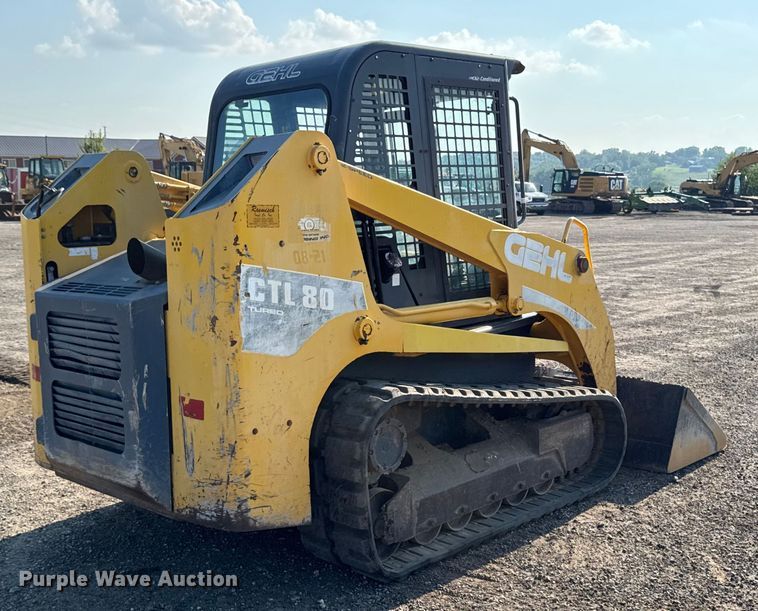 image for item EM2253 2004 Gehl CTL80 