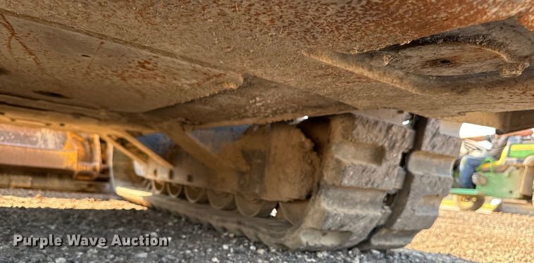 image for item EM2253 2004 Gehl CTL80 