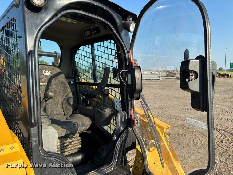 image for item EM2254 2018 Caterpillar 259D tracked skid steer loader