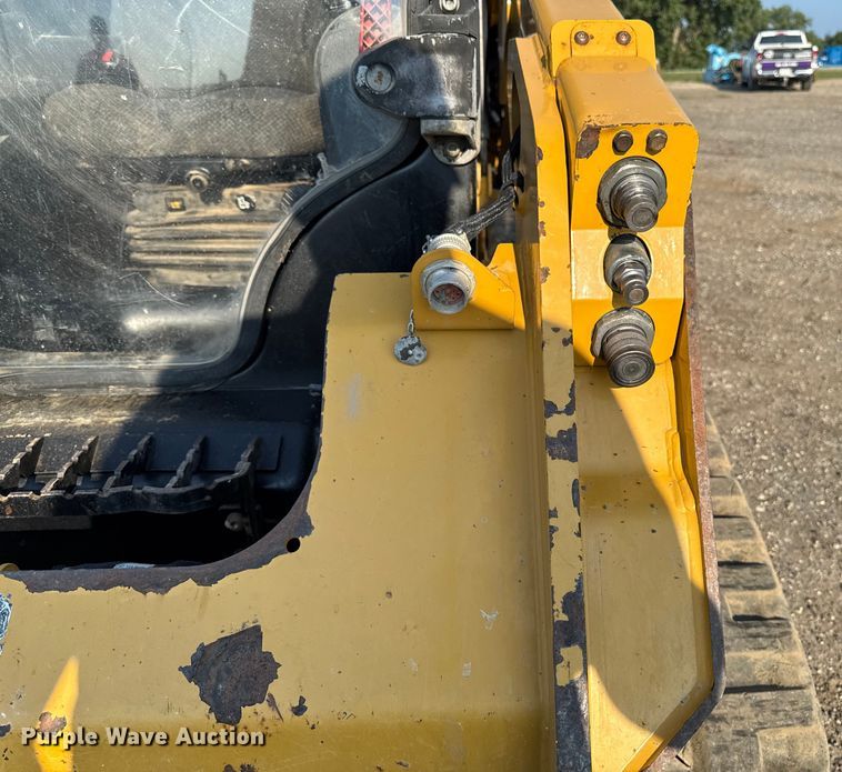 image for item EM2255 2018 Caterpillar 259D tracked skid steer loader