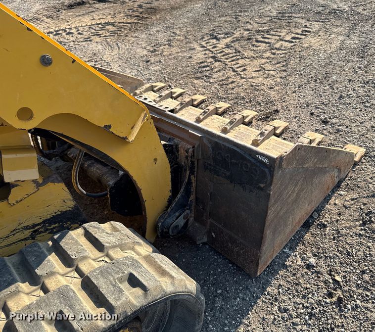 image for item EM2255 2018 Caterpillar 259D tracked skid steer loader