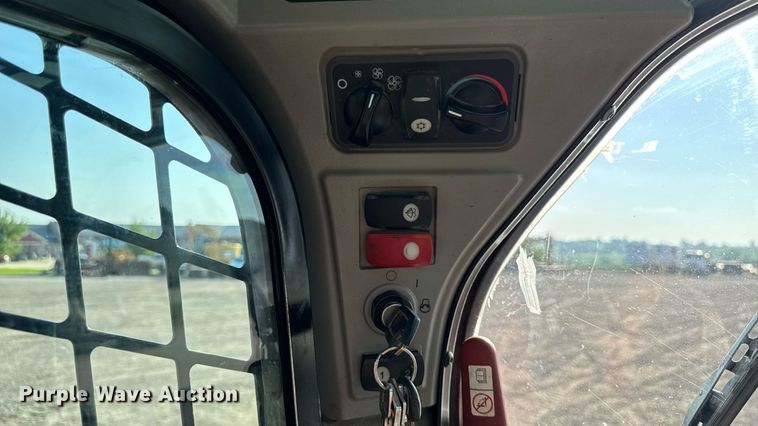 image for item EM2255 2018 Caterpillar 259D tracked skid steer loader