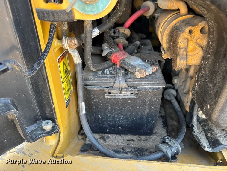 image for item EM2255 2018 Caterpillar 259D tracked skid steer loader