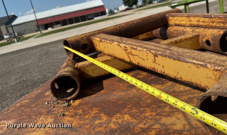 image for item EM2259 CME MH8 shoring box