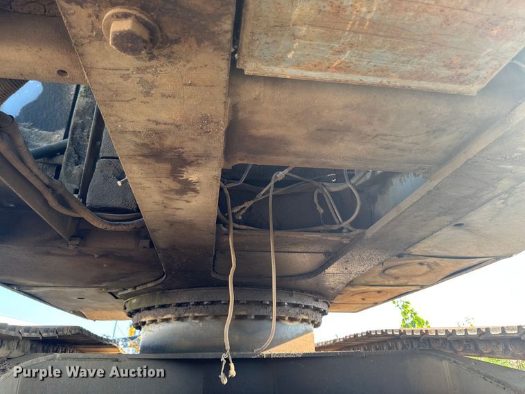 image for item EM2263 2000 Link Belt 2800 Quantum excavator