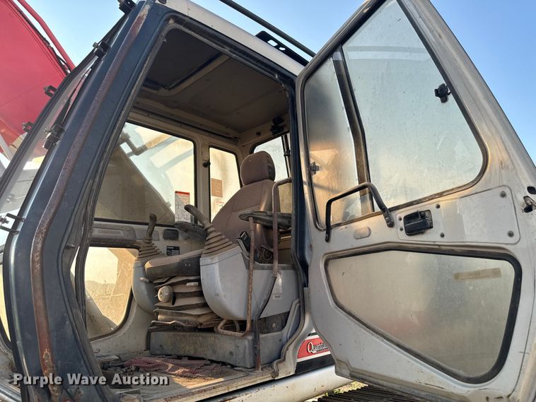 image for item EM2263 2000 Link Belt 2800 Quantum excavator