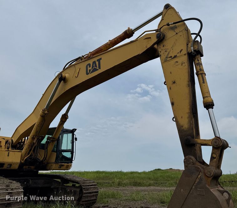 image for item EM2266 2000 Caterpillar 375 L excavator