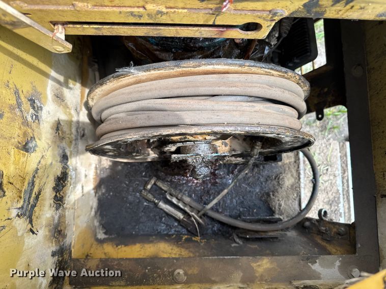 image for item EM2266 2000 Caterpillar 375 L excavator