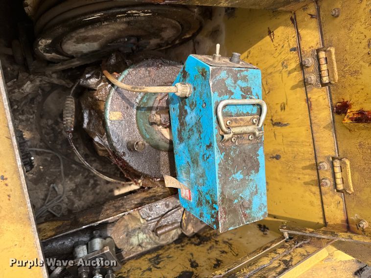 image for item EM2266 2000 Caterpillar 375 L excavator