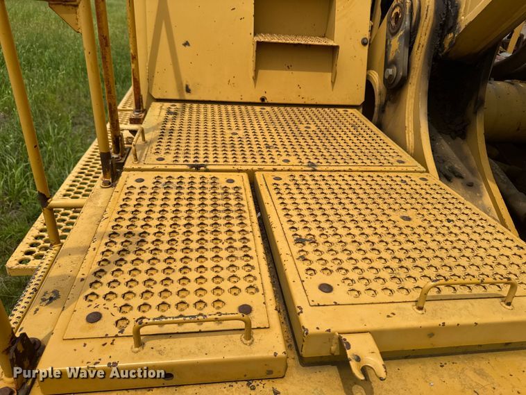 image for item EM2266 2000 Caterpillar 375 L excavator