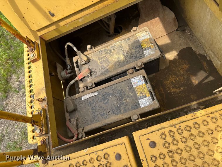 image for item EM2266 2000 Caterpillar 375 L excavator