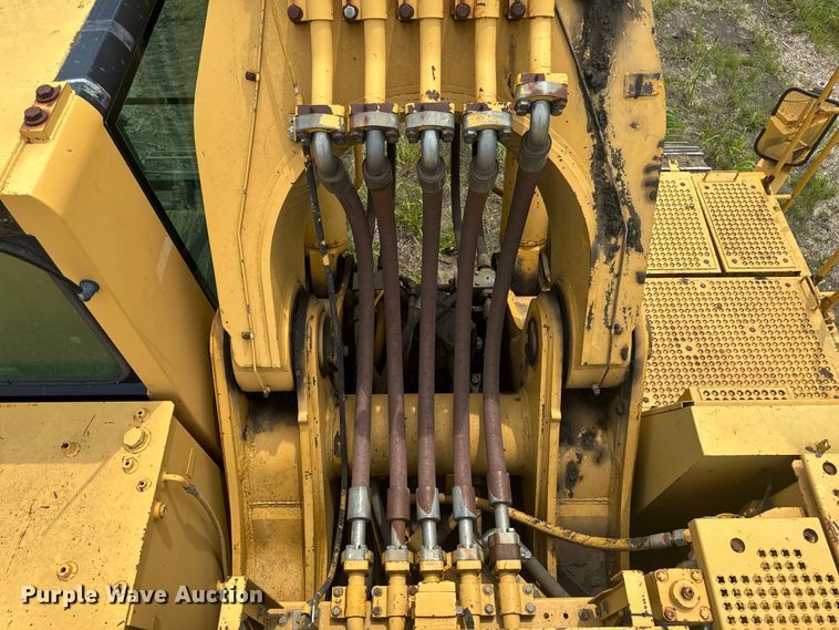 image for item EM2266 2000 Caterpillar 375 L excavator