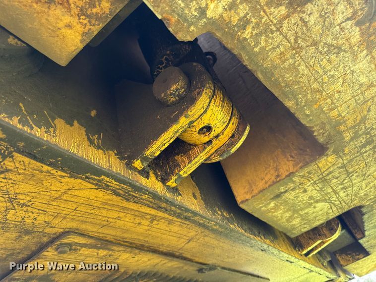 image for item EM2266 2000 Caterpillar 375 L excavator