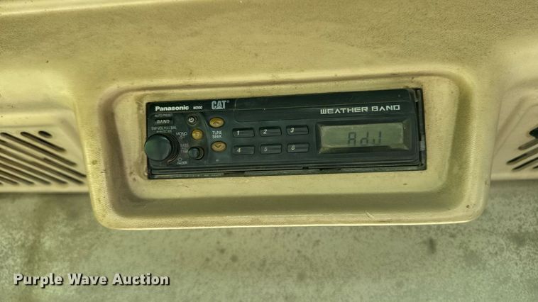 image for item EM2266 2000 Caterpillar 375 L excavator