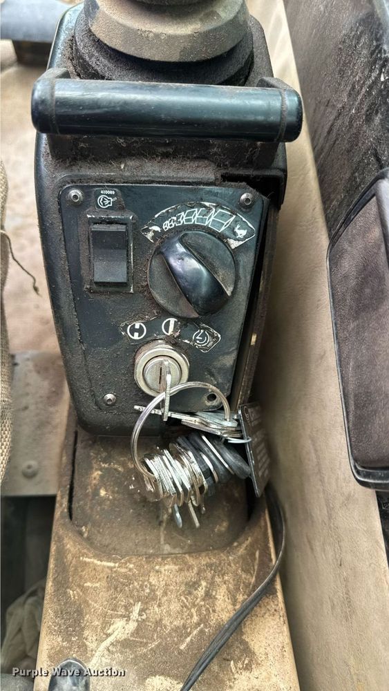 image for item EM2266 2000 Caterpillar 375 L excavator