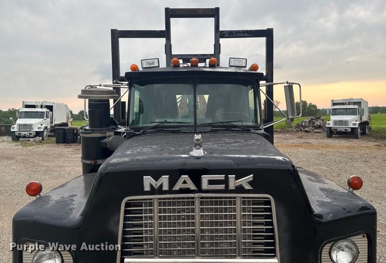 image for item EM2267 1990 Mack RB688S crane truck