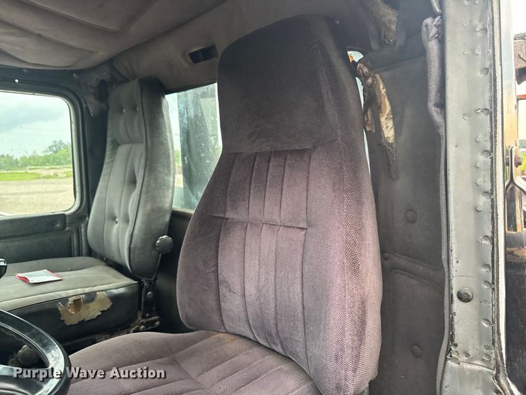 image for item EM2267 1990 Mack RB688S crane truck