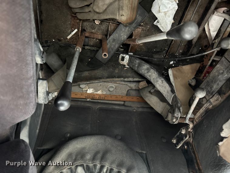 image for item EM2267 1990 Mack RB688S crane truck