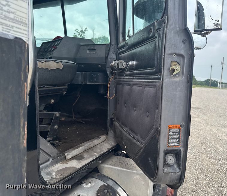 image for item EM2267 1990 Mack RB688S crane truck